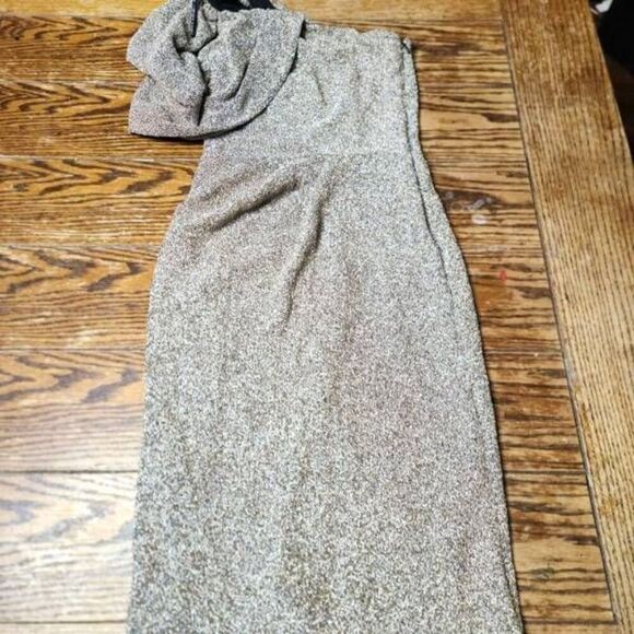 Black Halo Egan Gown in gold shorter sz 2 - Picture 1 of 4